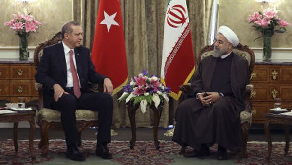 Президент Турции Реджеп Тайип Эрдоган и президент Ирана Хасан Роухани - اسپوتنیک ایران  