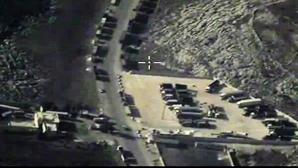 Уничтожение на территории Сирии объектов по добыче и переработке нефти террористов ИГ (ДАИШ) - اسپوتنیک ایران  
