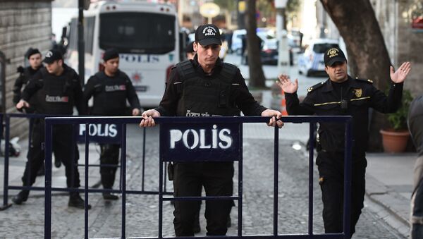 Турецкие полицейские в Стамбуле - اسپوتنیک ایران  