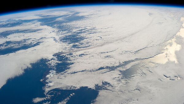 Снимок вулкана Павлова на Аляске, сделанный с борта МКС - اسپوتنیک ایران  