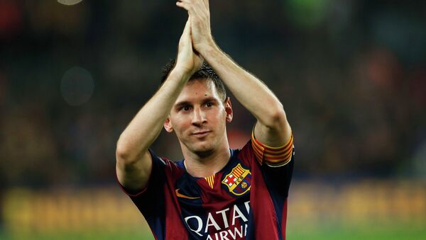 Barcelona's Lionel Messi celebrates at the end of their Spanish first division soccer match against Sevilla at Nou Camp stadium in Barcelona November 22, 2014 - اسپوتنیک ایران  