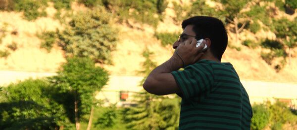 تعرفه مکالمات تلفن همراه و پیامک در ایران ارزان می‌شود؟ - اسپوتنیک ایران  