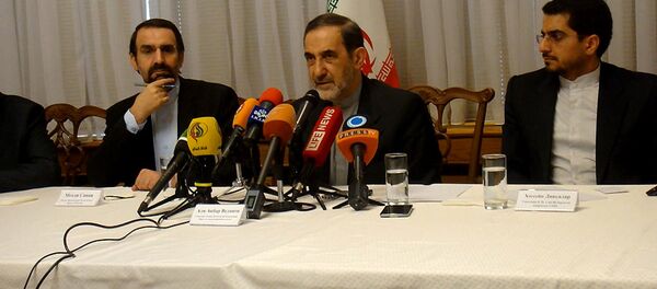 مشاور رهبر ایران: به فرانسه اعتماد نداریم - اسپوتنیک ایران  