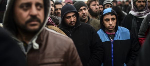 تشویق آلمان به بازگشت پناهجویان با بنر و پول +عکس - اسپوتنیک ایران  