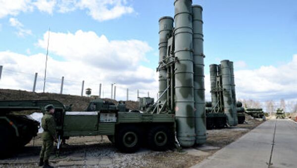 گروهان موشکی ارتش روسیه به طرف مرزهای ایران حرکت می کند - اسپوتنیک ایران  