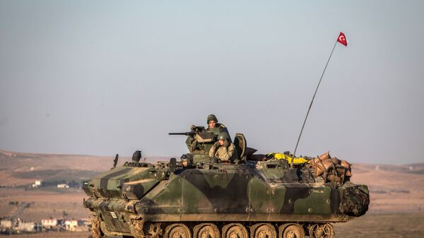Турецкие военные на танке в сирийской провинции Алеппо - اسپوتنیک ایران  