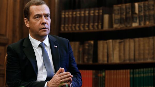 Председатель правительства РФ Дмитрий Медведев во время интервью журналу Тайм по итогам Мюнхенской конференции по вопросам политики безопасности - اسپوتنیک ایران  