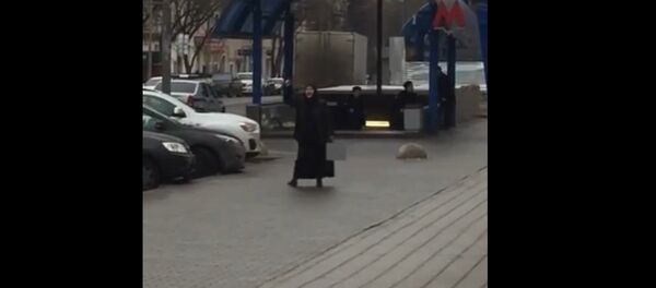 Woman with head - اسپوتنیک ایران  