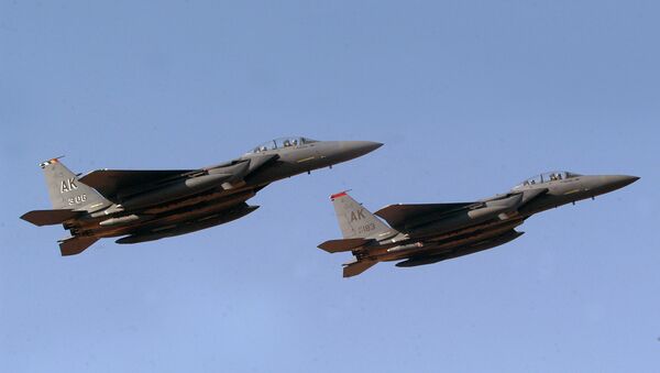 بمب افکن « F-15E» آمریکایی - اسپوتنیک ایران  
