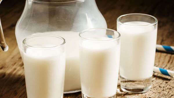 Кувшин и стаканы с молоком - اسپوتنیک ایران  