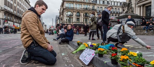 Цветы в Брюсселе в память о погибших в результате терактов - اسپوتنیک ایران  