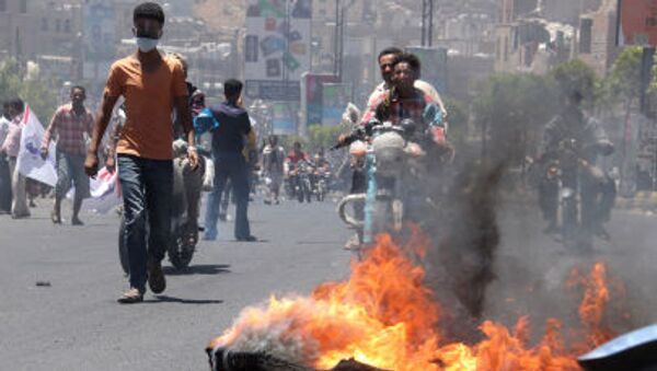 Протесты в городе Таиз - اسپوتنیک ایران  