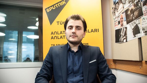 تورال کریموف :  از ممانعت برای ورودم به استانبول متعجب نیستم - اسپوتنیک ایران  
