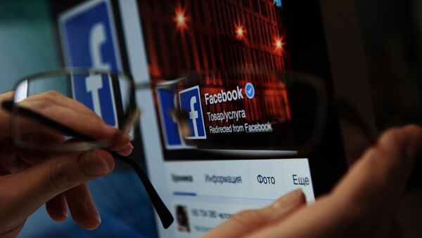 Социальная сеть Фейсбук - اسپوتنیک ایران  