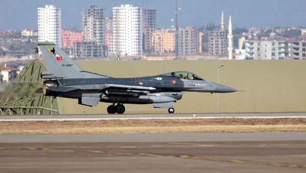حملات جدید توپخانه ای و هوایی ترکیه به عراق - اسپوتنیک ایران  
