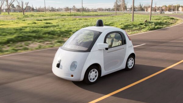 Google's self-driving car will hit the public roads of Silicon Valley this summer in a limited initial test of the vehicles that the tech giant hopes will revolutionize your commute. - اسپوتنیک ایران  