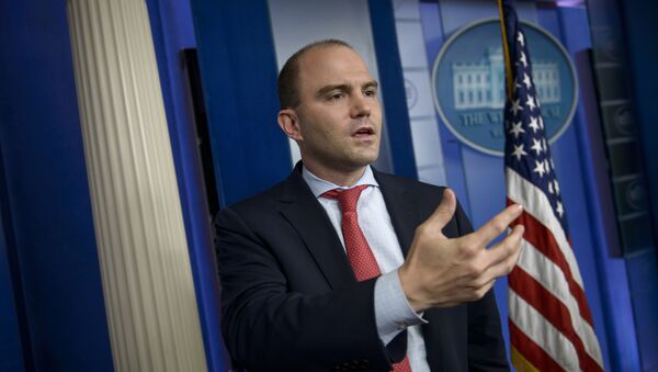 White House Deputy National Security Advisor Ben Rhodes speaks to reporters. - اسپوتنیک ایران  