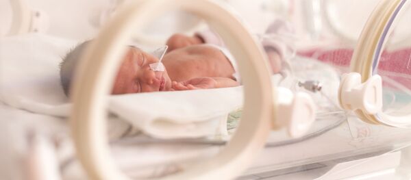 نوزاد نوزاد - اسپوتنیک ایران