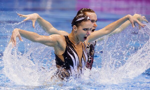 شرکت کنندگان شنای همزمان  از روسیه  در مسابقات  لندن - اسپوتنیک ایران  