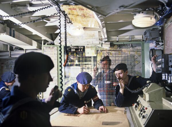مرکز اطلاعاتی در  کشتی موشک انداز « گروزنی» روسیه - اسپوتنیک ایران  