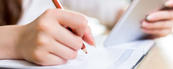 چرا شهریه دروس در دانشگاه آزاد  کاهش یافت؟ - اسپوتنیک ایران  