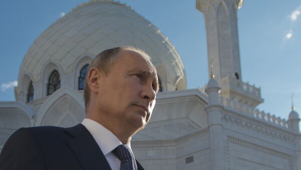 پوتین روسیه را متحد مسلمانان اعلام کرد - اسپوتنیک ایران  