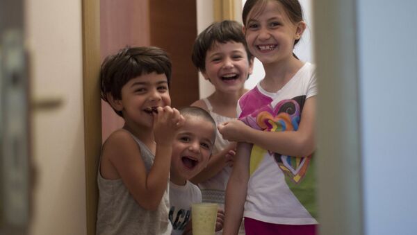 Дети сирийских черкесов, находящиеся во временном жилье в отеле в Нальчике - اسپوتنیک ایران  