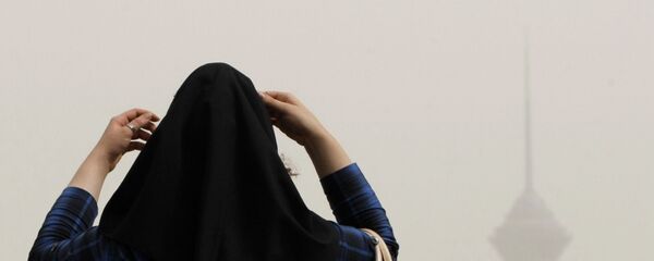 Иранская девушка в хиджабе - اسپوتنیک ایران  