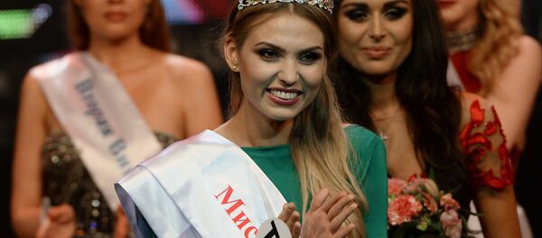 تاتیانا سیمفر، برنده 21-مین کنکور « ملکه زیبایی مسکو» در روسیه - اسپوتنیک ایران  