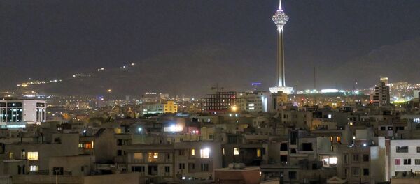 A view shows Tehran's skyline at night with the Milad tower, the sixth tallest tower in the world, Iran May 3, 2016 A view shows Tehran's skyline at night with the Milad tower, the sixth tallest tower in the world, Iran May 3, 2016 - اسپوتنیک ایران