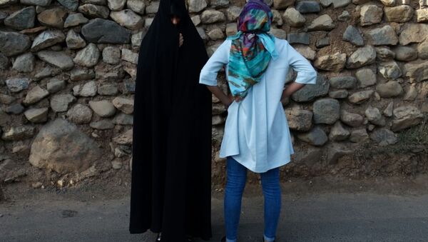 хиджаб  иран - اسپوتنیک ایران  