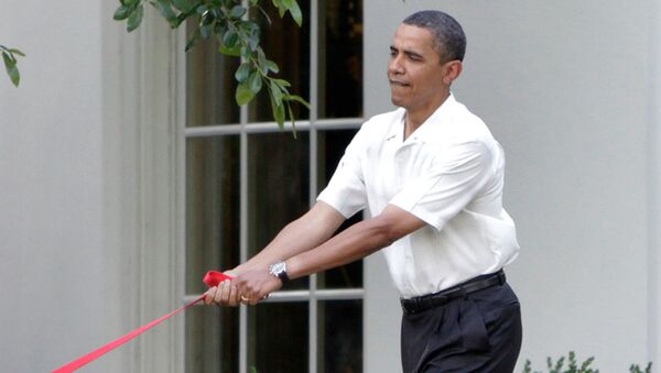 Президент США Барак Обама выгуливает собаку в Вашингтоне - اسپوتنیک ایران  