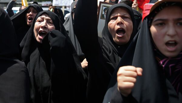 Иранские женщины на манифестации в День солидарности с палестинским народом в Тегеране, архивное фото - اسپوتنیک ایران  