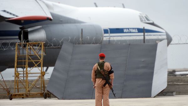 تدابیر امنیتی شدیدتر در اطراف پایگاه هوایی حمیمیم - اسپوتنیک ایران  