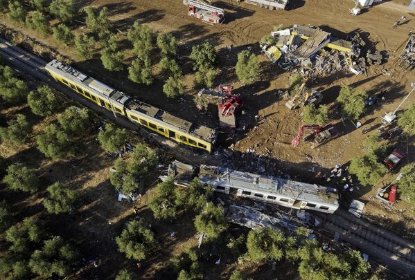 برخورد دو  قطار در « آپولیا» ایتالیا - اسپوتنیک ایران  