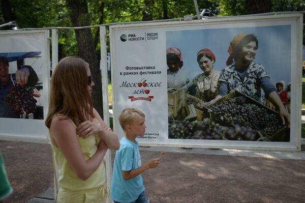 نمایشگاه عکس در چارچوب فستیوال « مرباهای مسکو، هدایای طبیعت» در مسکو - اسپوتنیک ایران  