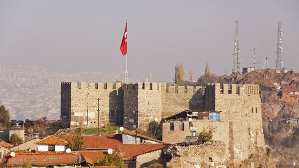 Вид на крепость Анкары с турецким флагом - اسپوتنیک ایران  