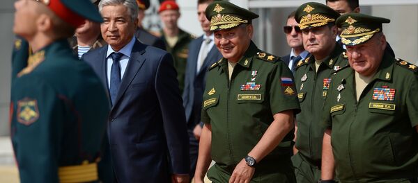 سرگی شویگو در مسابقات بین المللی « آرمی-2016» در روسیه سرگی شویگو در مسابقات بین المللی « آرمی-2016» در روسیه - اسپوتنیک ایران