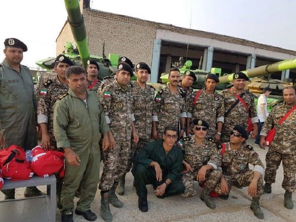 نظامیان ایران قبل از آغاز «مسابقات بین المللی ارتشی-2016» در کوبینک - اسپوتنیک ایران  