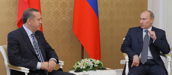 جلسات پشت دربهای بسته روسای جمهور ترکیه، روسیه و آلمان جلسات پشت دربهای بسته روسای جمهور ترکیه، روسیه و آلمان - اسپوتنیک ایران