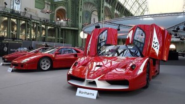 Автомобиль Феррари FXX на выставке в Париже - اسپوتنیک ایران  