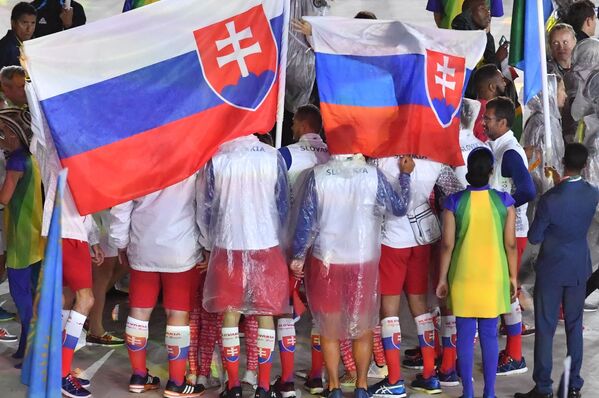 ورزشکاران اسلوواکی  در مراسم اختتامیه بازی های المپیک در ریو د ژانیرو - اسپوتنیک ایران  