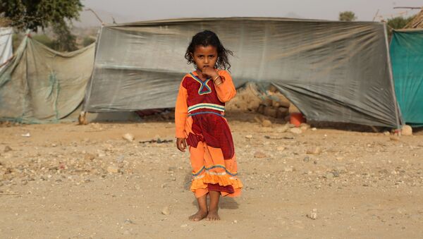Девочка в лагере для перемещенных лиц в Йемене - اسپوتنیک ایران  