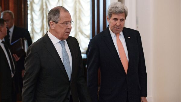 Министр иностранных дел РФ Сергей Лавров и государственный секретарь США Джон Керри на встрече в Москве - اسپوتنیک ایران  