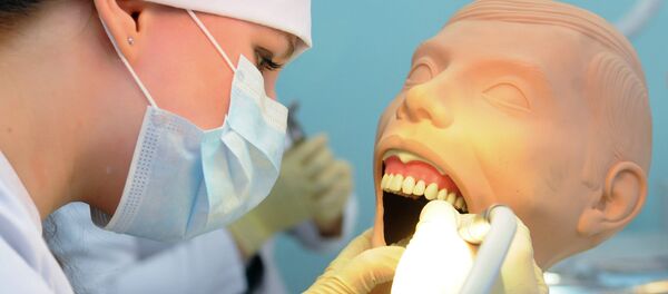 Students at Department of Dentistry, Chelyabinsk Medical Academy Students at Department of Dentistry, Chelyabinsk Medical Academy - اسپوتنیک ایران