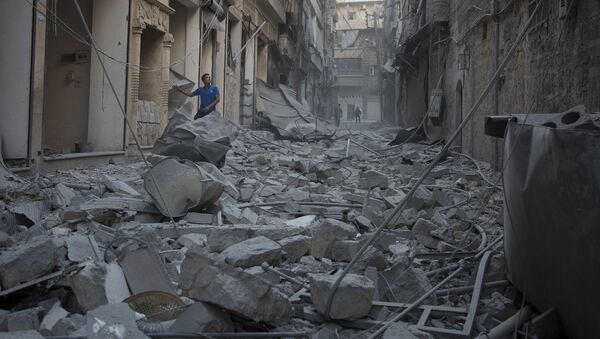 Разрушенные здания после обстрела американскими ВВС сирийского города Алеппо - اسپوتنیک ایران  