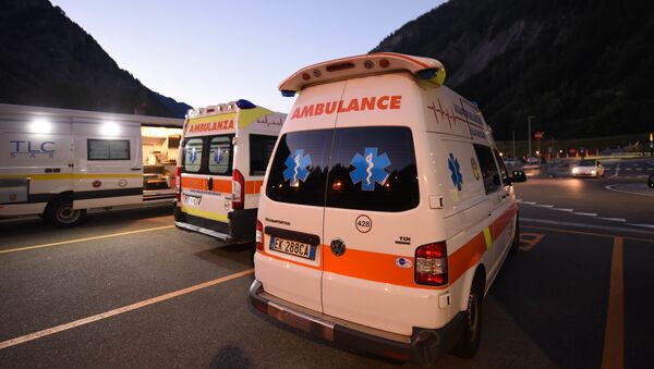 Итальянские машины скорой помощи у горы Монблан - اسپوتنیک ایران  