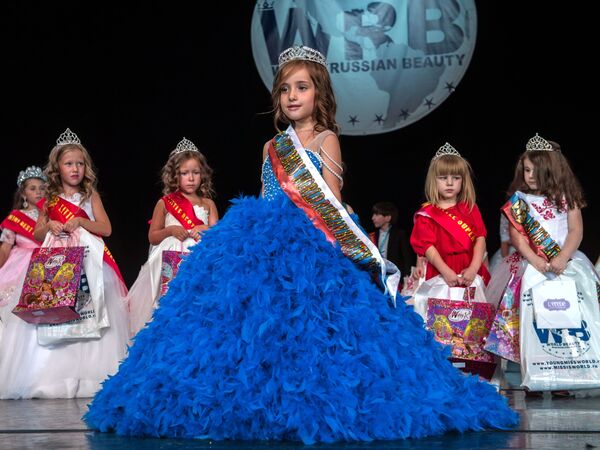 دومینیکا کوزمووا برنده کنکور زیبایی روسیه در بین کودکان - اسپوتنیک ایران  