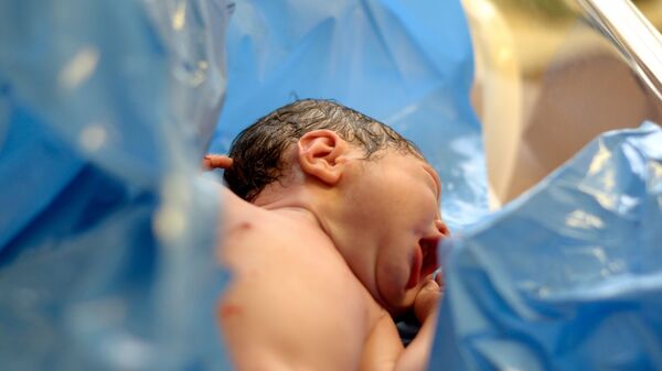 تولد نوزادی در مکزیک با سه ژن ترکیبی - اسپوتنیک ایران  