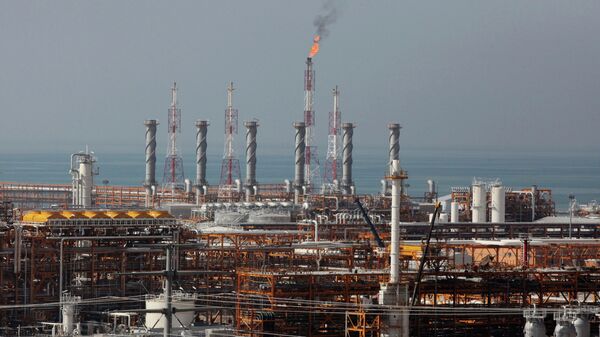 امضای قراداد تمدید و افزایش صادرات گاز ایران به ارمنستان - اسپوتنیک ایران  